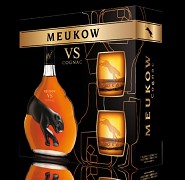 Meukow Cognac V.S. dárkové balení 2 x skleničkama Meukow Cognac V.S. dárkové balení 2 x skleničkama