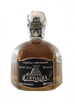 LA COFRADIA ANEJO  38% 0,7l SKLO (hola)