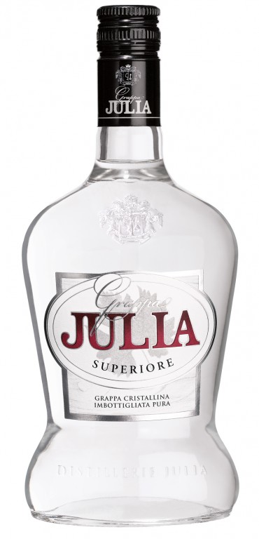 Grappa Di Julia Superiore 38% 0,7l (holá láhev)