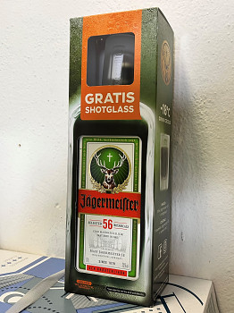 JAGERMEISTER 35% 0,7l + SKLO (karton)